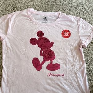 Disneyland Pink sequin tshirt size medium. NWOT